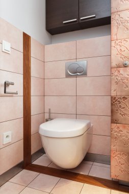 geniş daire - wc