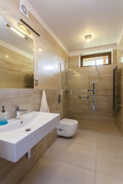Traverten banyo
