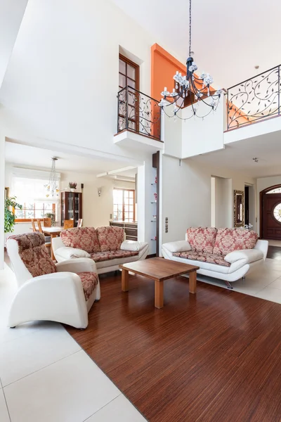 Casa elegante - sala de estar interior — Fotografia de Stock