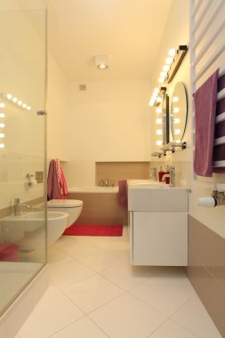 banyo iç