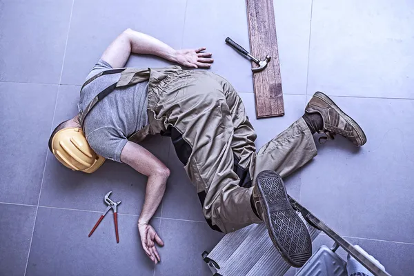 Trabajador lesionado —  Fotos de Stock