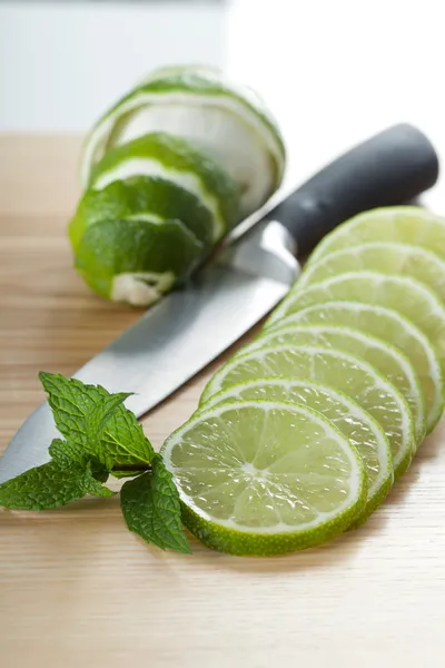 Fresh limes — Stock Photo, Image