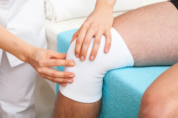 Vyšetření kolene — Stock fotografie