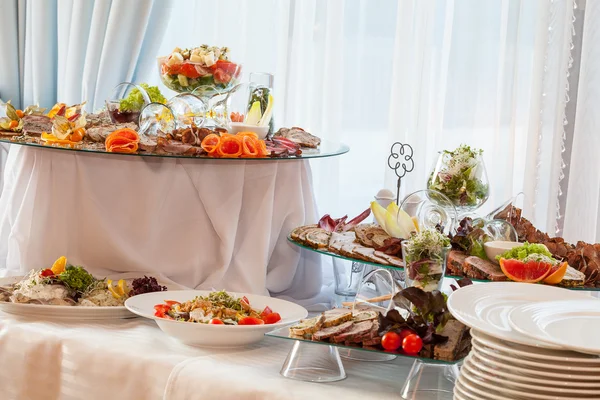 Wedding table with appetizers — Stock Photo, Image