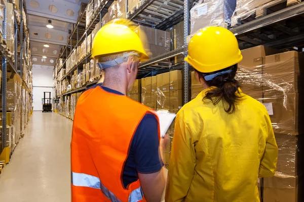 Lavoratori del magazzino — Foto Stock