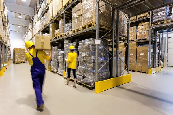 Trabajador de almacén — Foto de Stock