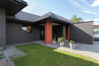 modern lüks evin girişine