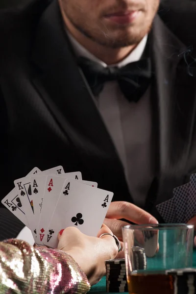 Aces and kings in womans hands — Stock Photo, Image