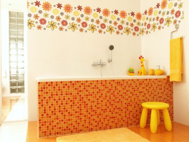 güneşli çocuk banyo