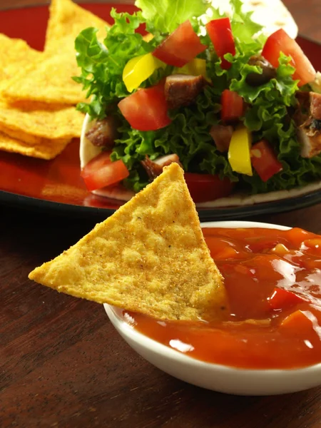Tortilla com nachos — Fotografia de Stock