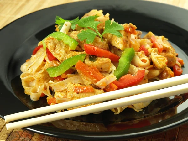 Fried rice noodles — Stock Photo, Image