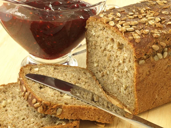 Brot mit Marmelade, Nahaufnahme — Stockfoto