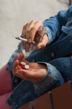 Bir avuç tablet