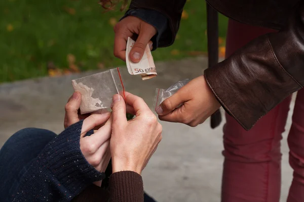 Vendita di droga — Foto Stock