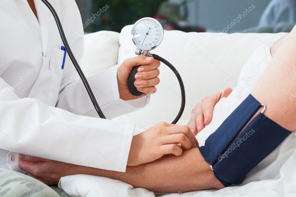 Measuring the blood pressure