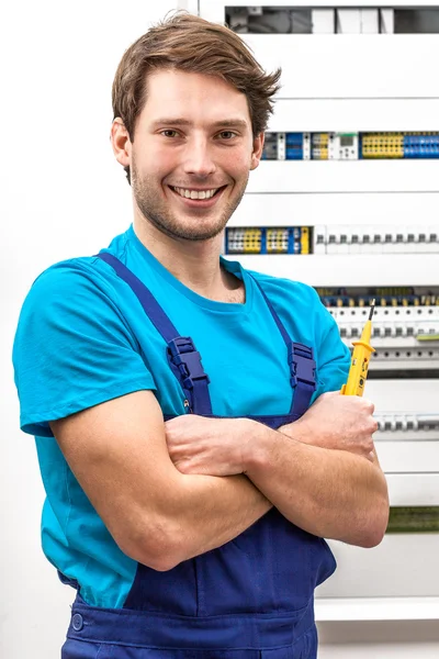 Porträt eines jungen Handwerker — Stockfoto