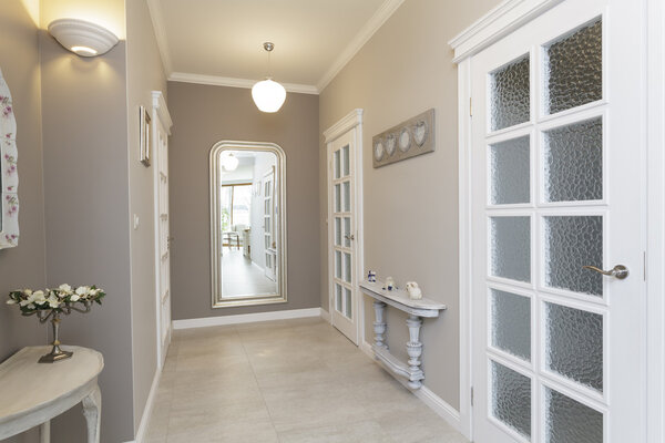 Tuscany - hall with mirror