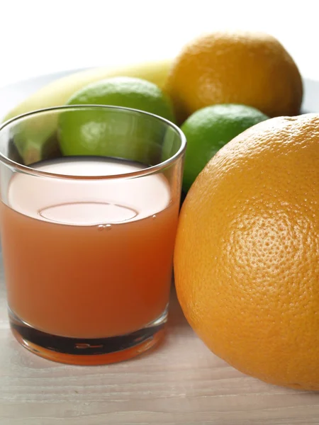 Grapefruitsaft — Stockfoto