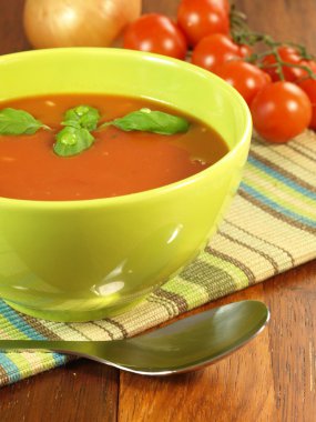 domates çorbası