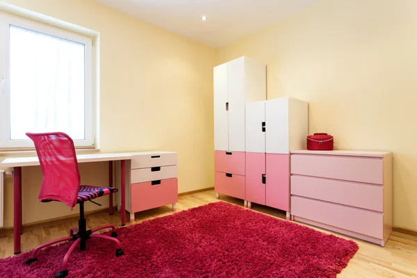 Quarto bonito para crianças rosa — Fotografia de Stock