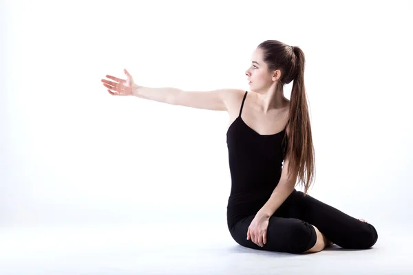 Donna durante lo stretching — Foto Stock