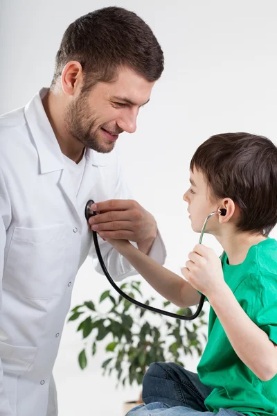 Conversation during medical visit — Stock Photo, Image