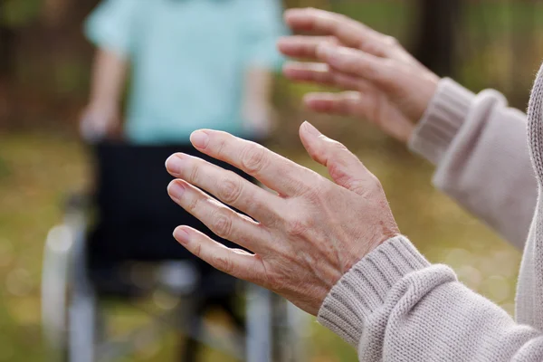 Aged hands — Stock Photo, Image