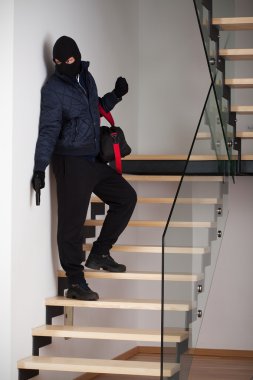 merdiven üzerinde ceza