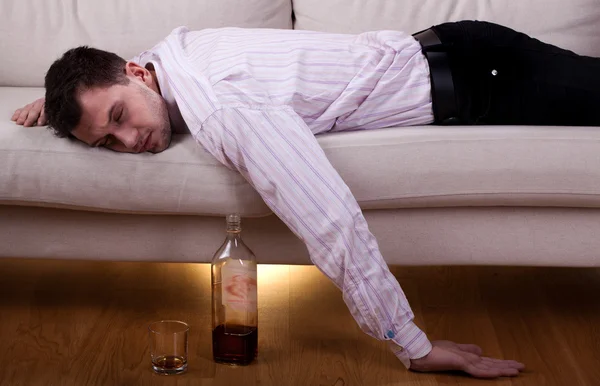 Drunk man sleeping — Stock Photo, Image