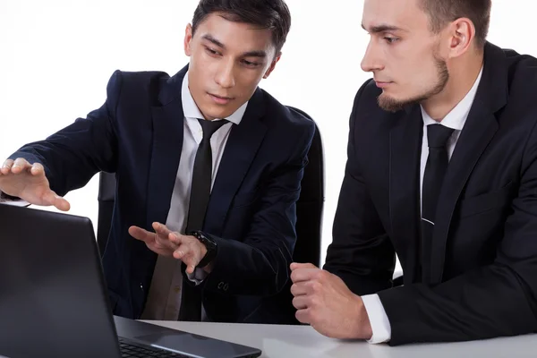 Business partners discussing about project — Stock Photo, Image