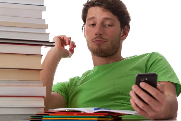 Student texting aan zijn geliefde — Stockfoto