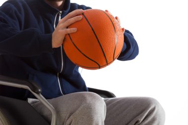 Engelli man basketbol atma