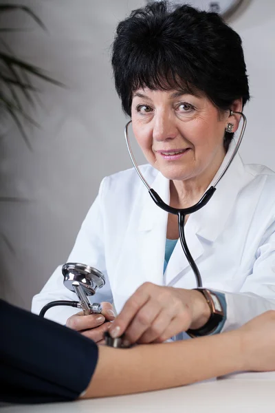 Doctor with a stethoscope — Stock Photo, Image