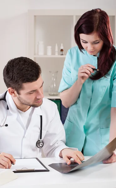 Doctor and nurse — Stock Photo, Image