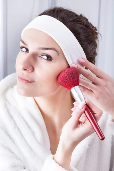 Woman morning preparations — Stock Photo, Image