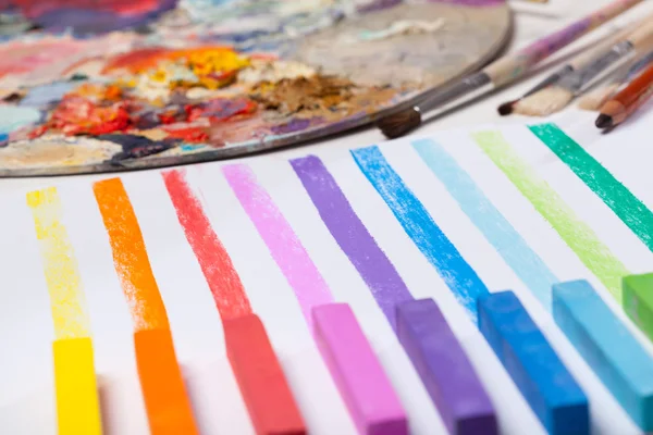 Art materials and colored lines — Stock Photo, Image