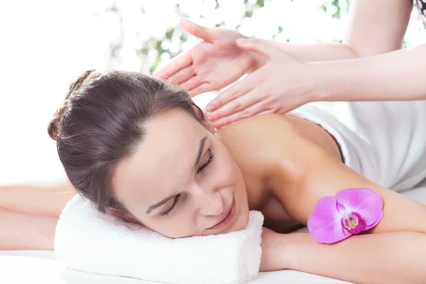 Panie ręce masażu kobieta — Zdjęcie stockowe