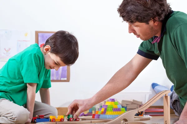 Dad playing with son — Stock Photo, Image