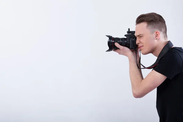 Photographer taking a photo — Stock Photo, Image