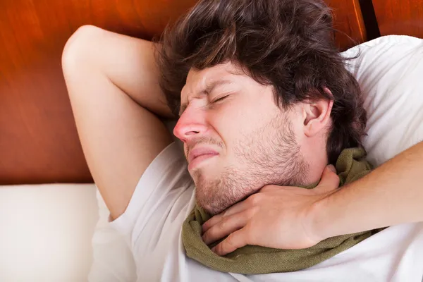 Man with sore throat — Stock Photo, Image