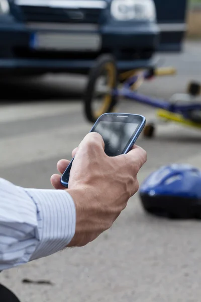 Bellen voor hulp — Stockfoto