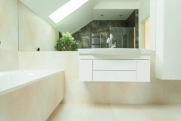 Moderne luxe badkamer — Stockfoto