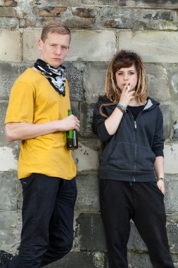 Gençler alkol ve Sigara