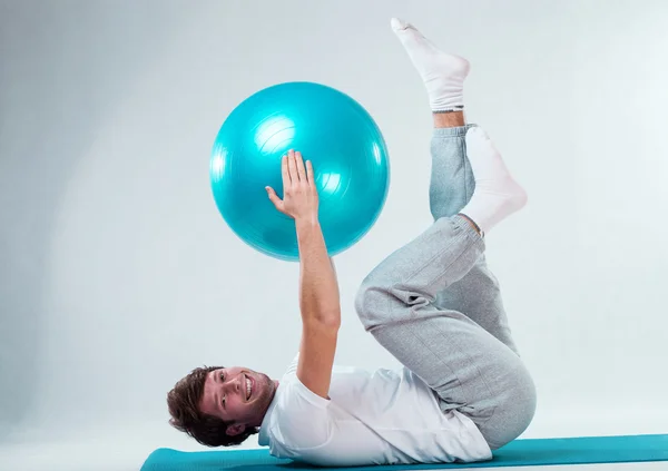 Patient with fitness ball — Stock Photo, Image