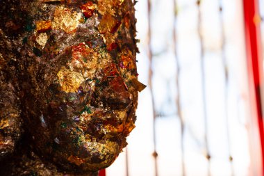 Tayland 'daki Budist tapınaklarında eski Buda resimlerinin yakın çekimi