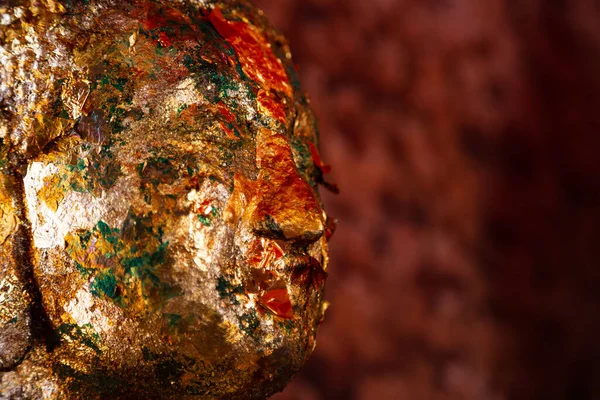 Tayland 'daki Budist tapınaklarında eski Buda resimlerinin yakın çekimi