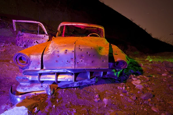 Un coche viejo — Foto de Stock