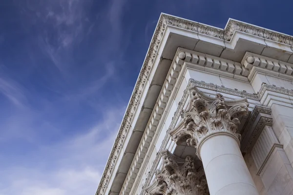 Court House Building details with ornate columns — Stock Photo, Image