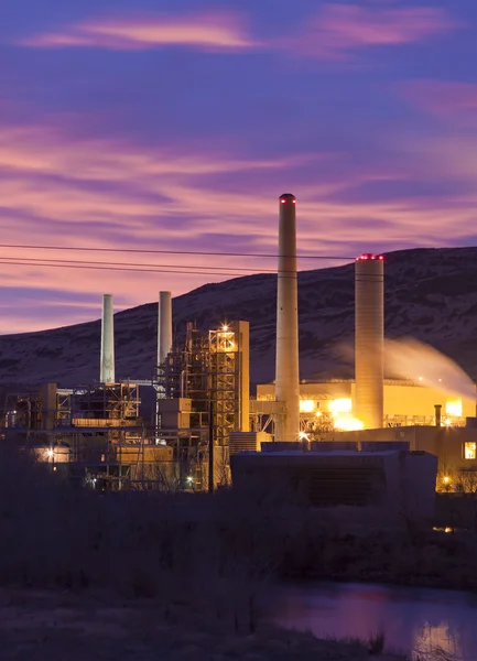 Industrial Plant at Night — Stock Photo, Image