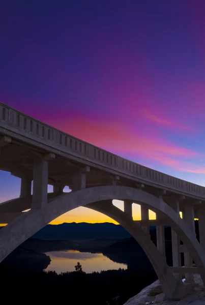 Puente Arco Iris en Truckee, California al amanecer — Foto de Stock